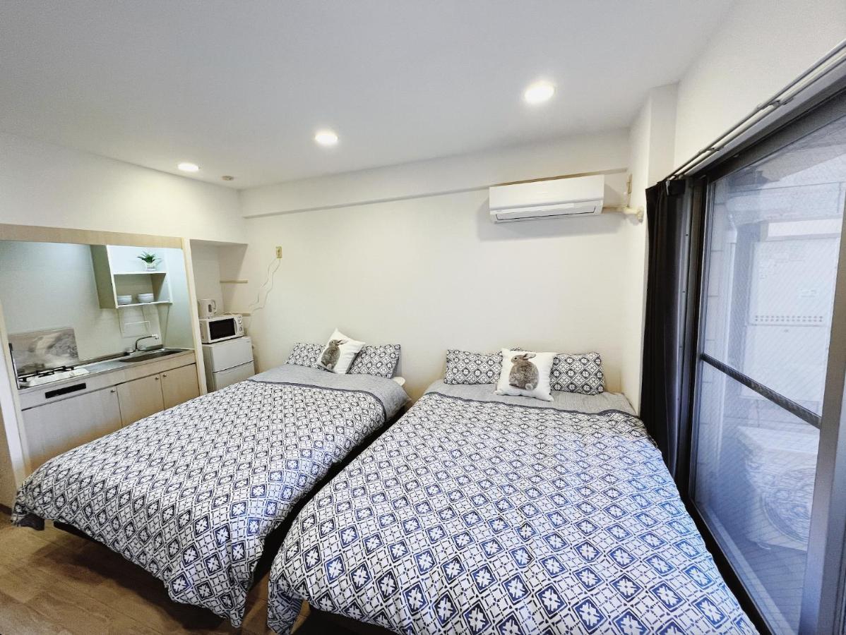 Yuri Guest House Осака Экстерьер фото